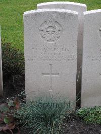 Berlin 1939-1945 War Cemetery - Hawkes, Ernest Stewart